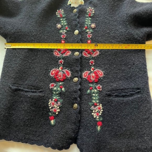 Vintage 90s wool flower embroidered cardigan - Picture 4 of 5